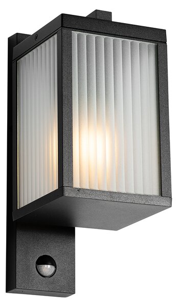 Vonkajšia nástenná lampa čierna s rebrovaným sklom a senzorom pohybu - Charlois