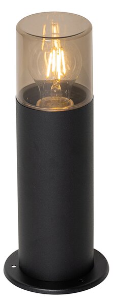 Stojaca vonkajšia lampa čierna s dymovým tienidlom 30 cm IP44 - Odense