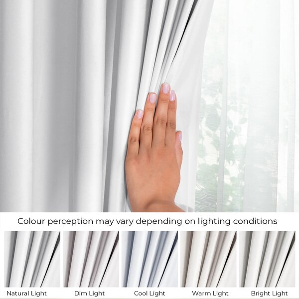 Biely zamatový dimout záves 140x245 cm Pleat – Restilo