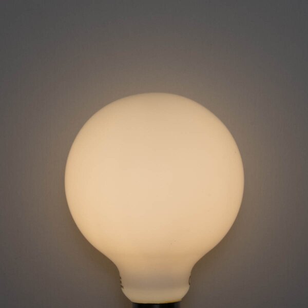 Sada 5 ks E27 3-stupňová stmievateľná LED žiarovka opálové sklo G95 4W 450lm 3000K