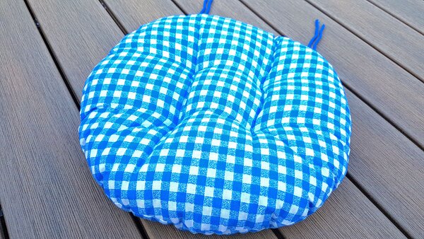 Písecké lůžkoviny Vankúš na stoličku guľatý - Modrá kostička