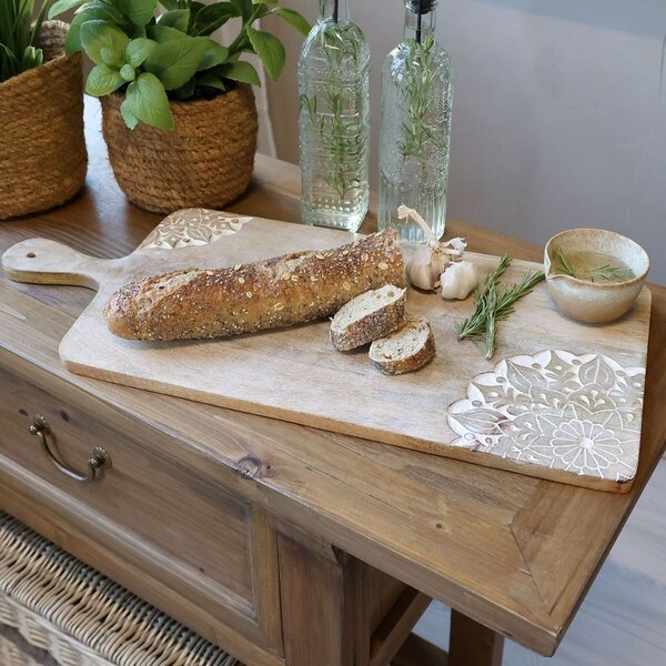 Drevená doštička z mangového dreva s rezbami Tapas Tours - 58*25*2 cm - Chic Antique