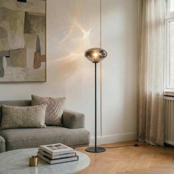Lindby stojaca lampa Lelia, dymovo sivá, sklo, kov, 150 cm, Hliník / sivá / zinok, Obývacia izba / jedáleň, Sklo, Dizajn, Stojaca lampa