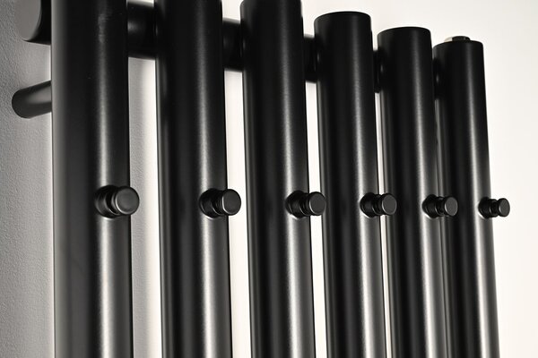 Sapho Sapho, PILON vykurovacie teleso 270x1800mm, so 4 háčikmi, čierna mat, IZ132T