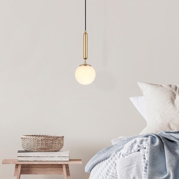 Biele/v mosadznej farbe závesné svietidlo so skleneným tienidlom ø 15 cm King – Opviq lights
