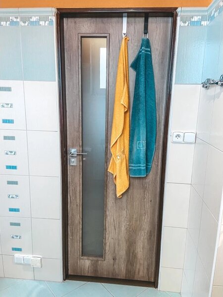 Háčik na dvere z vnútornej strany, DOORHOOK - čierny