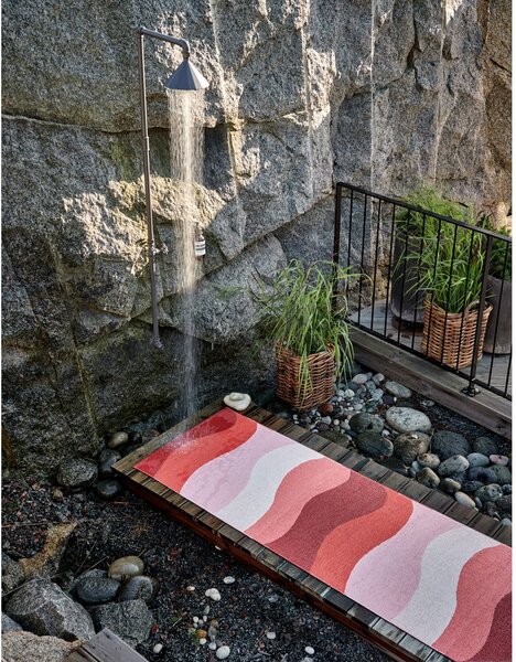 Červený vnútorný a vonkajší behúň 70x300 cm Urvi Fire – Pappelina