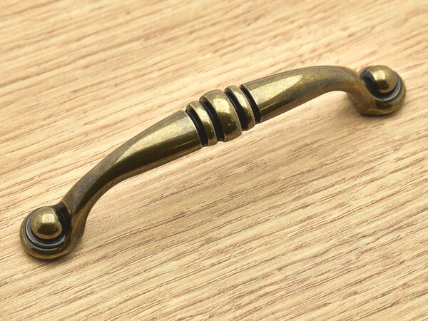 Hettich ALBERTA mosadz antik 96 mm