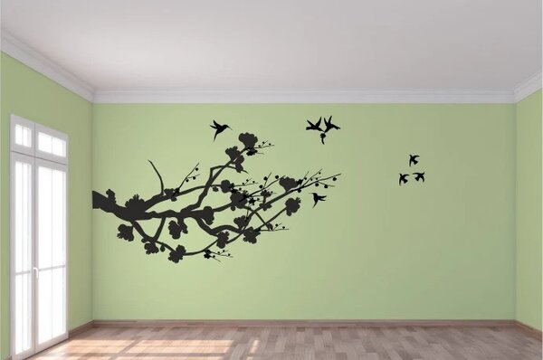 Nálepka na stenu do interiéru konár stromu a lietajúce vtáky