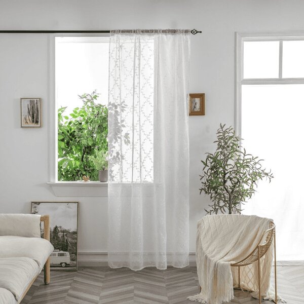 Biely záves VINTORA so vzorom lístkov 140x250 cm Zavesenie: Kovové krúžky