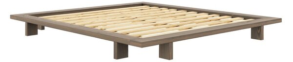 Hnedá dvojlôžková posteľ z borovicového dreva s roštom 180x200 cm Japan – Karup Design