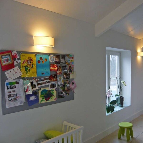 Vidiecka nástenná lampa polkruhová biela - Drum