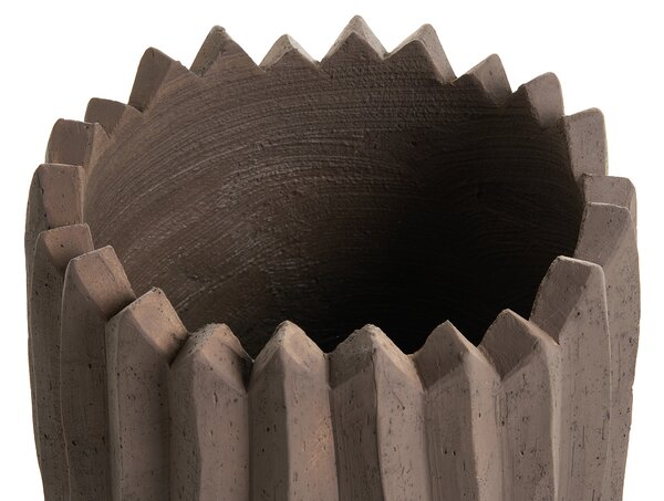 Kvetináč tmavohnedý cement sklolaminát 33 x 40 cm okrúhly tvar rebrovaný povrch moderný štýl interiér exteriér