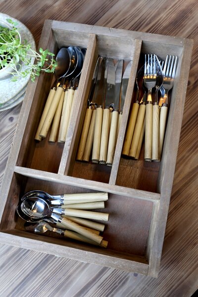 Úložný drevený box s priehradkami Nature 40 cm