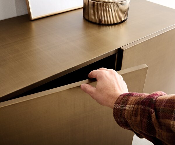DELIFE Komoda Aira 200 cm metalická zlatá 4 dvierka závesná kov čierna