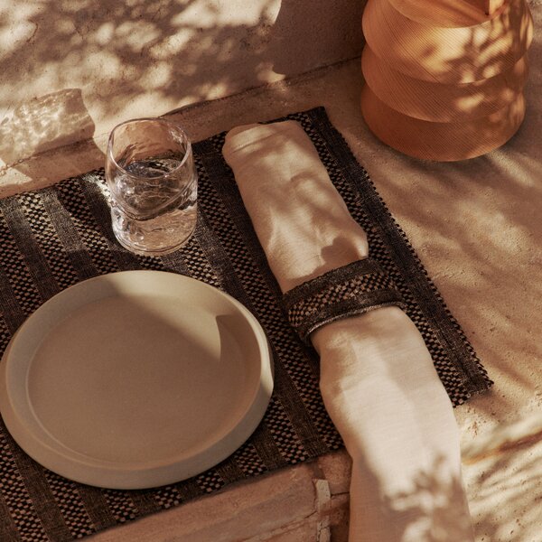 Tanier Erena, Ø22, Cream – Ferm Living