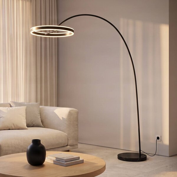 Lucande Oblúková lampa LED Yekta, čierna, 183 cm, stmievateľná, Čierna, Obývacia izba / jedáleň, kov, Dizajn, Oblúková stojaca lampa