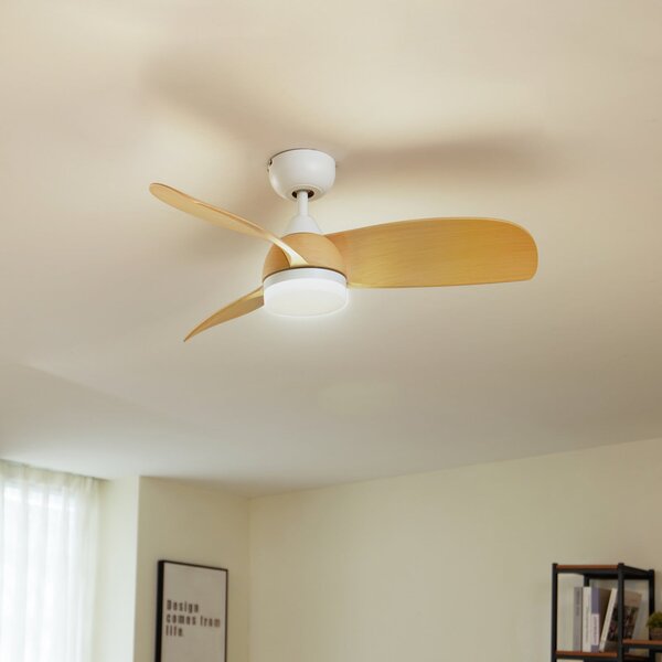 Stropný ventilátor Enon LED, biely/v odtieni dreva, DC, tichý – Lindby Lindby, Enon, stmievateľné, Biela, Obývacia izba, Kov, Moderný