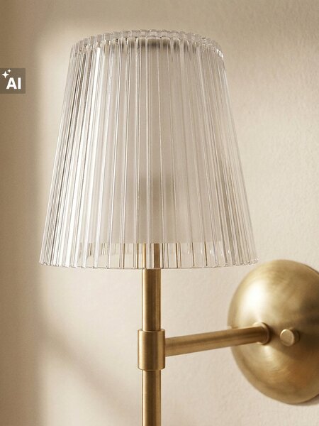 Sinsay - Elegantné LED nástenné svietidlo s rebrovaným tienidlom - zlatá