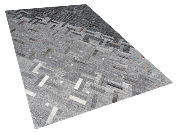 Koberec sivá viskóza koža 140 x 200 cm obdĺžnikový tvar geometrický vzor ručná výroba moderný štýl obývačka spálňa