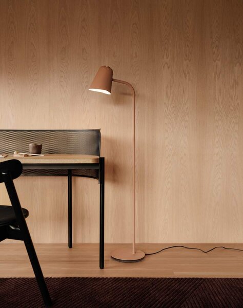 Northern Stojacia lampa Me dim, warm beige 696