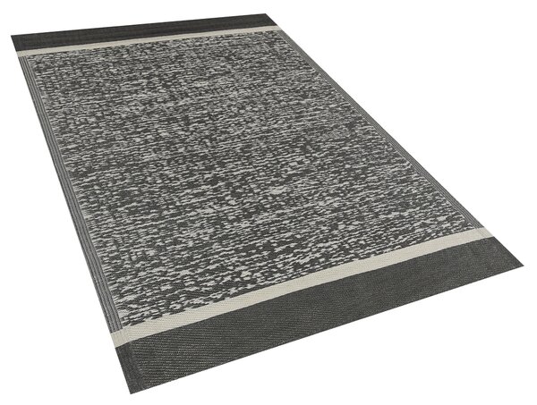 Vonkajší koberec čierno-biely syntetický materiál 120 x 180 cm ekologický moderný minimalistický