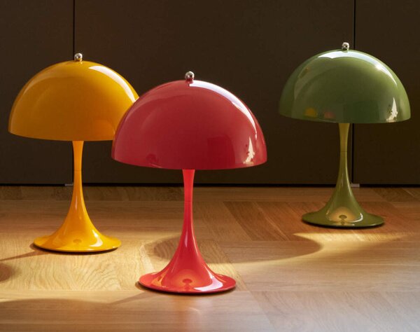 Louis Poulsen Prenosná lampa Panthella 250, opaque moss green 5744173065