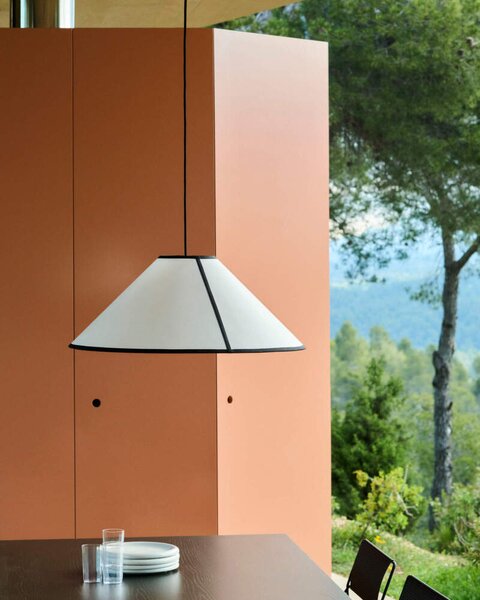 HAY Závesné svietidlo Ava Cone 500, white AE871