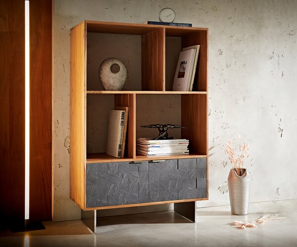 DELIFE Policový systém Teele 90x130 cm akácia prírodná bridlica 2 dvierka závesná podstava nerezová oceľ