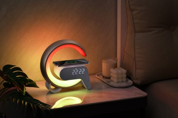 Immax 08987L-LEDRGB Stmievateľná lampa s budíkom a Qi nabíjaním 30W/230V strieborná