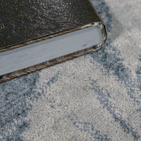 Devos Caby (DC Carpets) , Kusový koberec Isphahan 84427 L. Blue, 67x110, modrá, obývacia izba