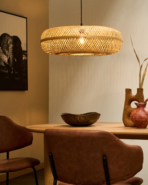 Závesná lampa prírodná bambusové tienidlo pletený dizajn okrúhly tvar boho štýl osvetlenie obývacia izba jedáleň
