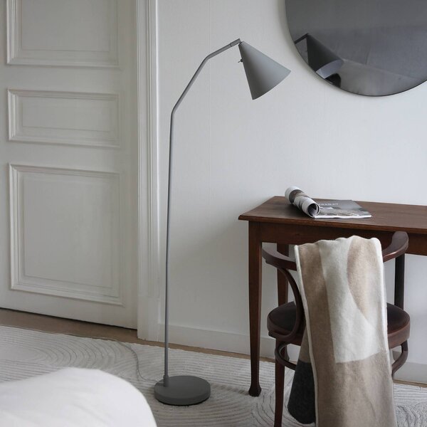 Markslöjd LED stojaca lampa Funil, sivá, kov, stmievateľná, Hliník / sivá / zinok, Obývacia izba / jedáleň, kov, Moderný, Stojaca lampa