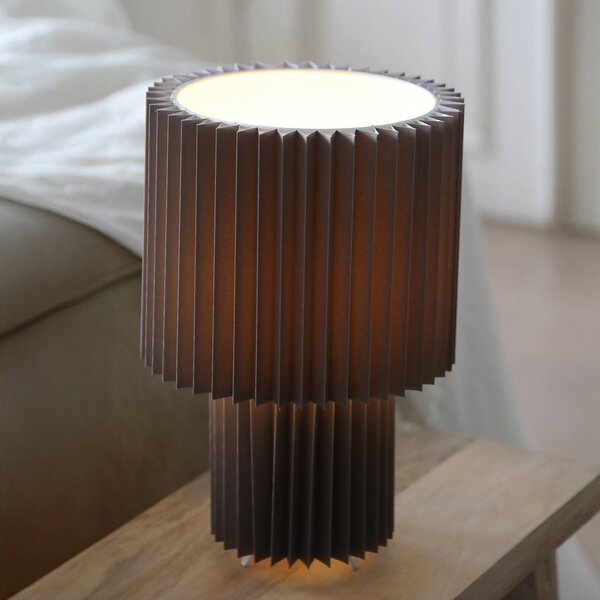 Markslöjd Stolová lampa Catis, sivá, výška 32 cm, textil, E27, Hliník / sivá / zinok, Obývacia izba / jedáleň, Plast, Moderný, Stolová lampa
