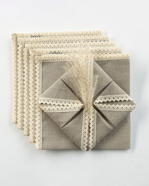 Čipkovaný obrúsok 1 ks. 48x48 cm farba produktu béžová látka zapletaná