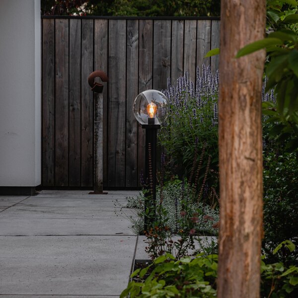 Stojaca vonkajšia lampa čierna s priehľadnou guľou 100 cm IP44 - Sfera