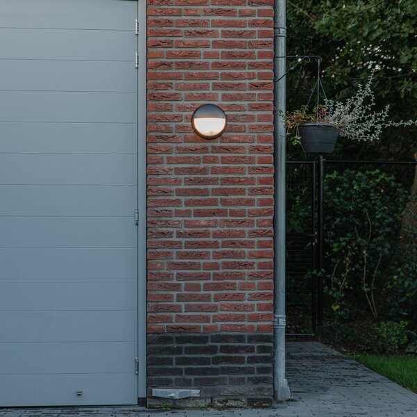 Vonkajšia nástenná lampa čierna vrátane LED s pohybovým senzorom IP54 - Hortus