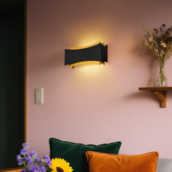 Moderná nástenná lampa čierna so zlatom - Plats
