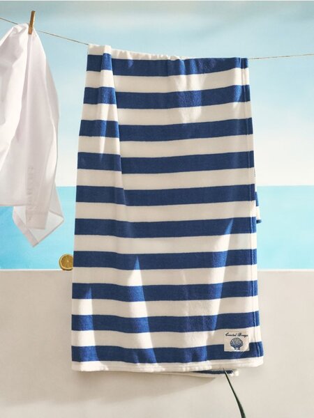 Sinsay - Pruhovaná deka - svetlomodrá