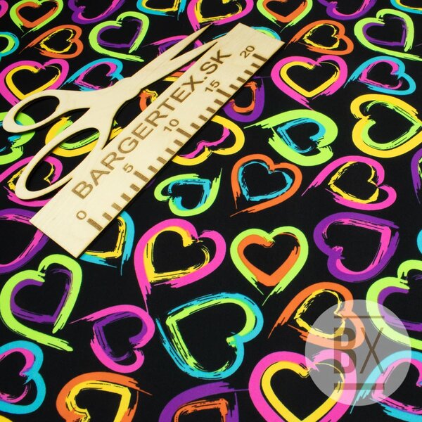 Metráž Plavkovina vzorovaná - Hearts multicolour