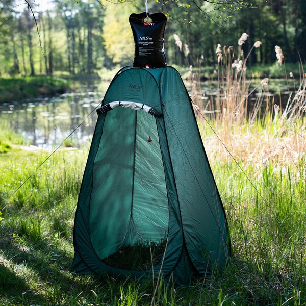 NC1706 ZELENÁ SKLADACIA PREOBLEKÁREŇ/SPRCHOVÁ KABÍNA NILS CAMP