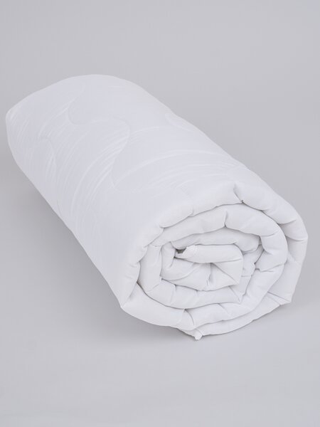 Prešívaná prikrývka z dutého vlákna do detskej postieľky Classic - 100 x 135 cm