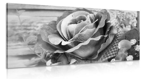 Obraz elegantná vintage ruža v čiernobielom prevedení