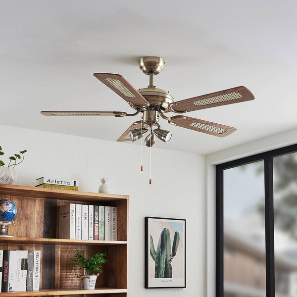 Lindby Stropný ventilátor s osvetlením Anariki, tichý, z mosadze, Mosadz / zlato, Obývacia izba / jedáleň, kov, Vidiecky / Rustikálny