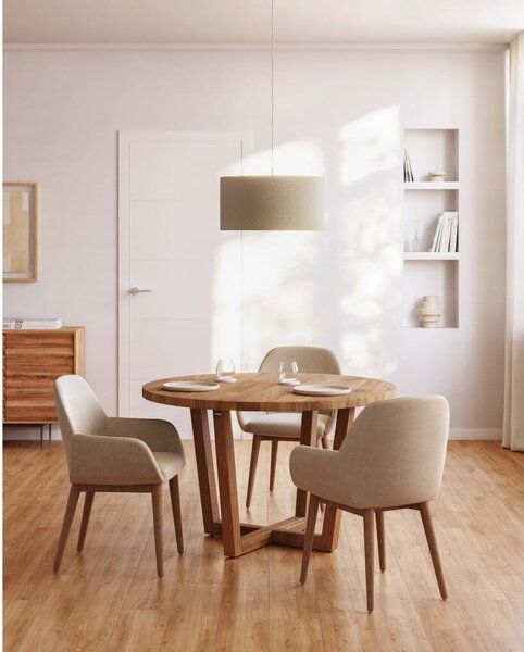 Béžové čalúnené jedálenské kreslo s podrúčkami Konna – Kave Home