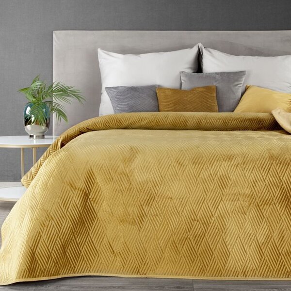 Krásny žltý prehoz na posteľ s motívom geometrických tvarov Žltá
