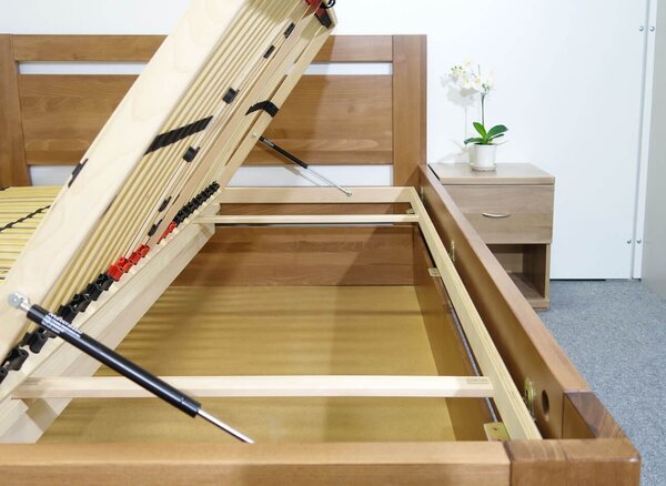 Zvýšená posteľ z masívu s úložným priestorom HERKULES, masív buk
