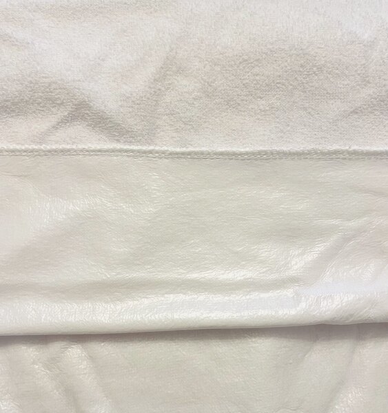 Nepremokavá posteľná plachta s gumičkou na rohoch TiaHome - 90x200cm