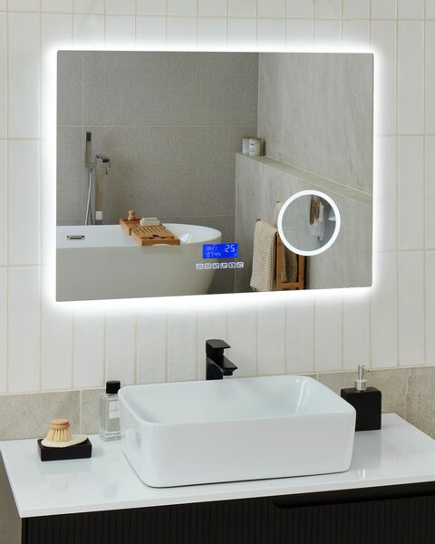 Kúpeľňové nástenné LED zrkadlo strieborné obdĺžnikové 80 x 60 cm s Bluetooth reproduktorom