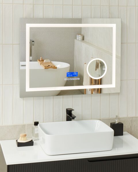 Kúpeľňové nástenné LED zrkadlo strieborné obdĺžnikové 80 x 60 cm s Bluetooth reproduktorom